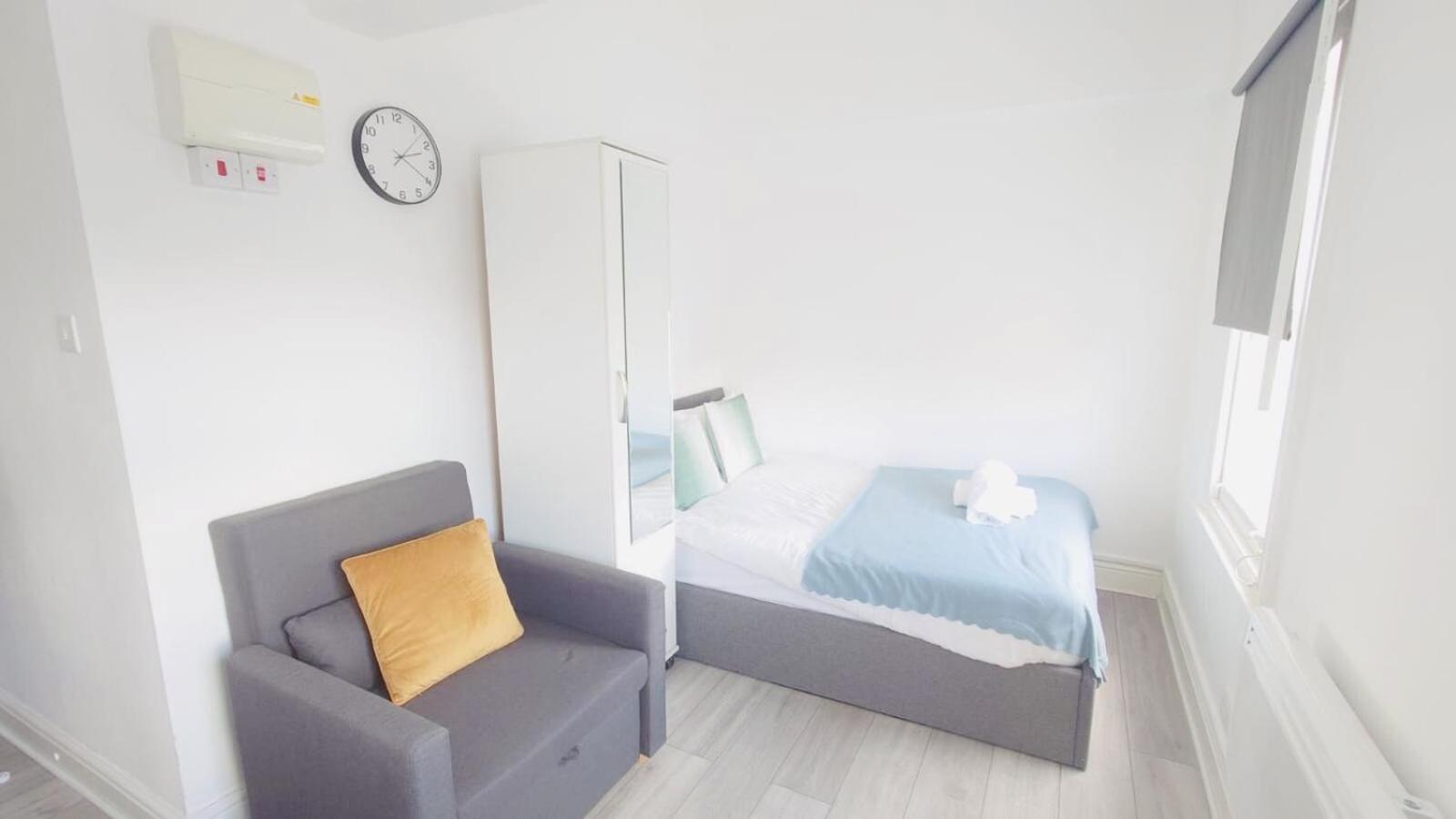 Comfort Camden Studio Apartments Лондон Экстерьер фото